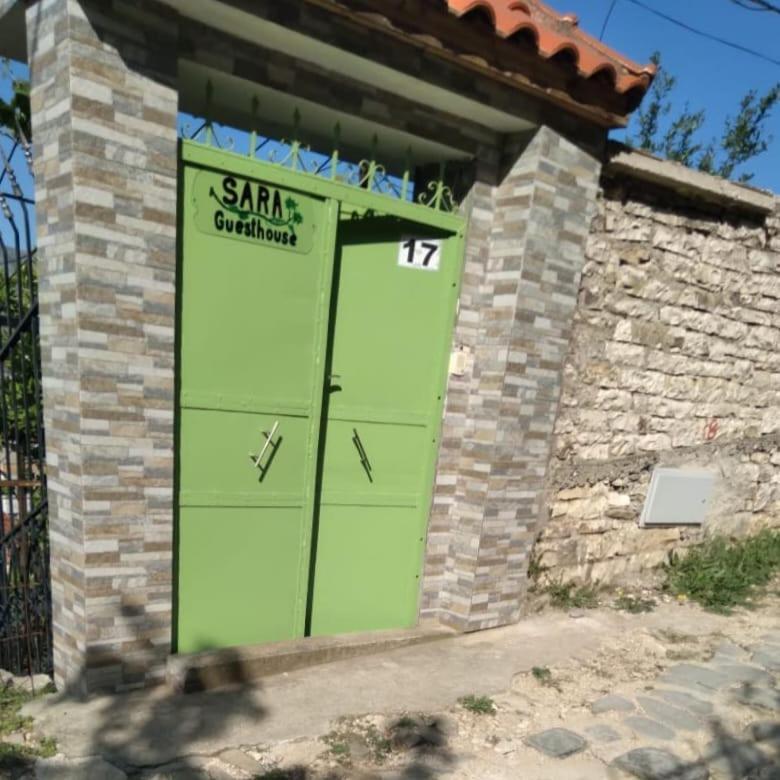 Sara Guesthouse Berat Exterior photo